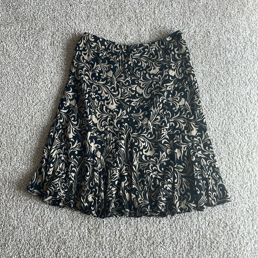 Small Jones NY Midi Flounce Hem Skirt